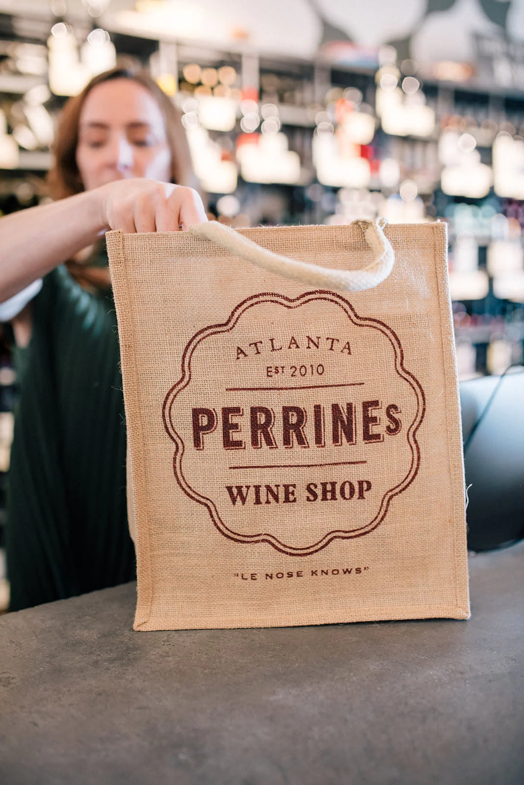 Perrine’s 6 Bottles Burlap Bag